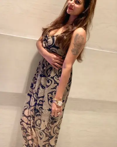 Petlawad Escort